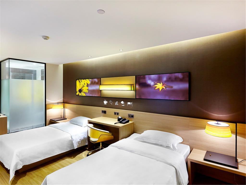 7Days Inn Premium Beijing Chaoyangmen Room photo